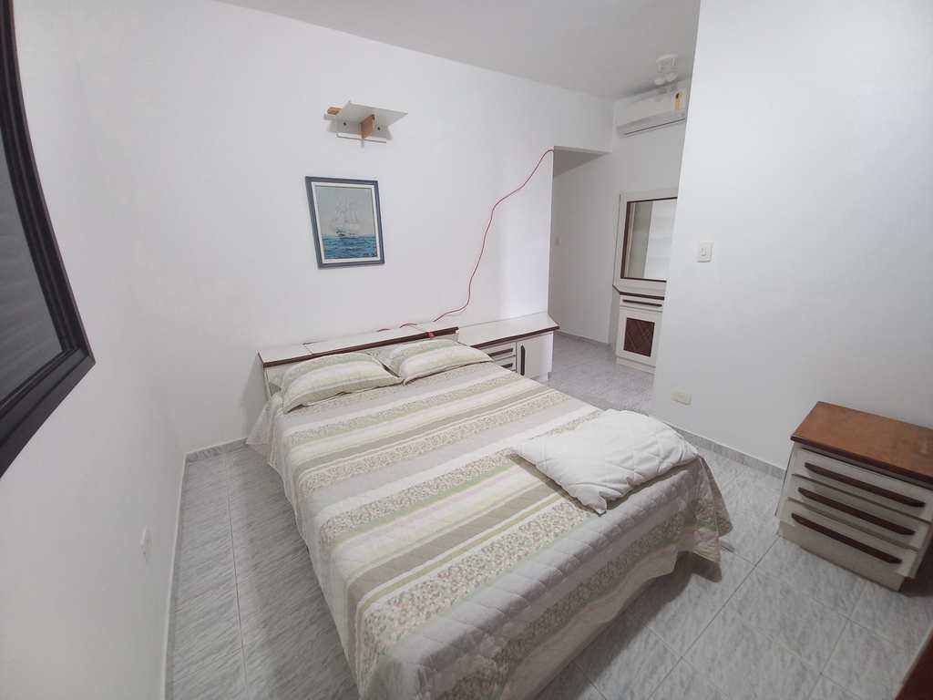 Apartamento em Praia Grande, no bairro Real