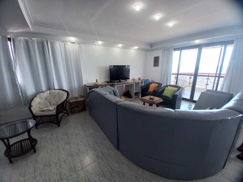 Apartamento em Praia Grande, no bairro Real