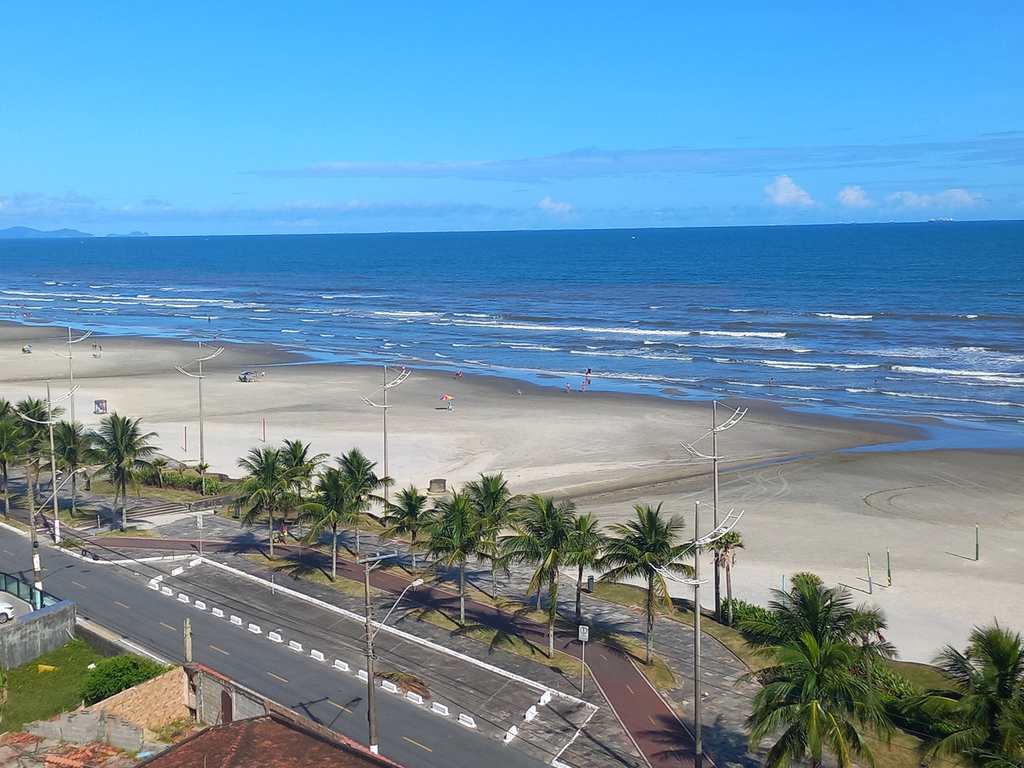 Apartamento em Praia Grande, no bairro Real