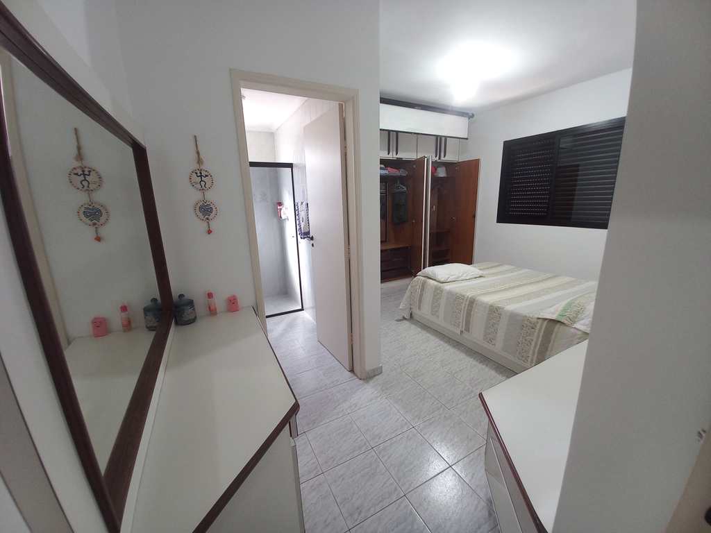 Apartamento em Praia Grande, no bairro Real