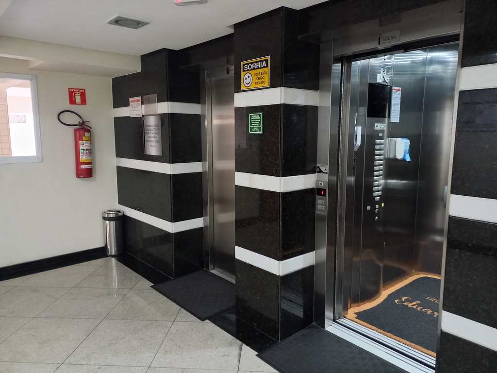Apartamento em Praia Grande, no bairro Canto do Forte