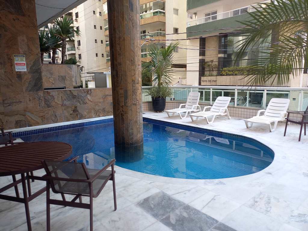 Apartamento em Praia Grande, no bairro Canto do Forte