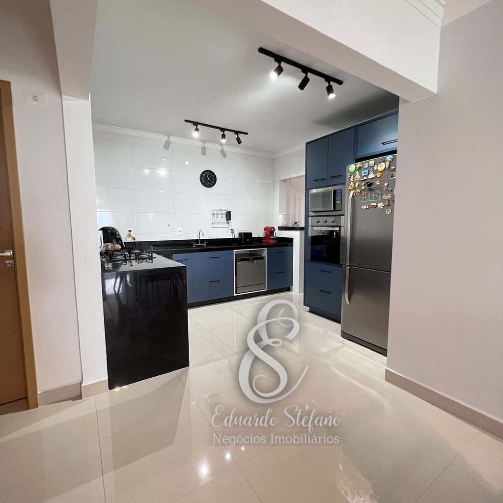 Apartamento em Praia Grande, no bairro Canto do Forte