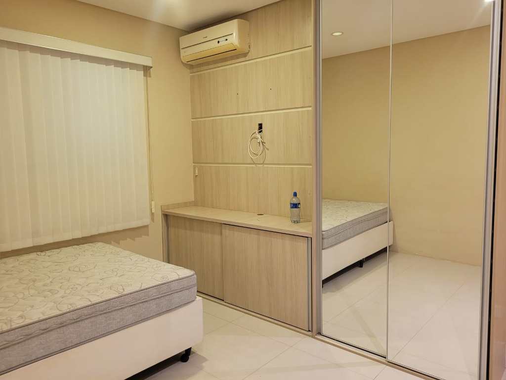 Apartamento em Praia Grande, no bairro Tupi
