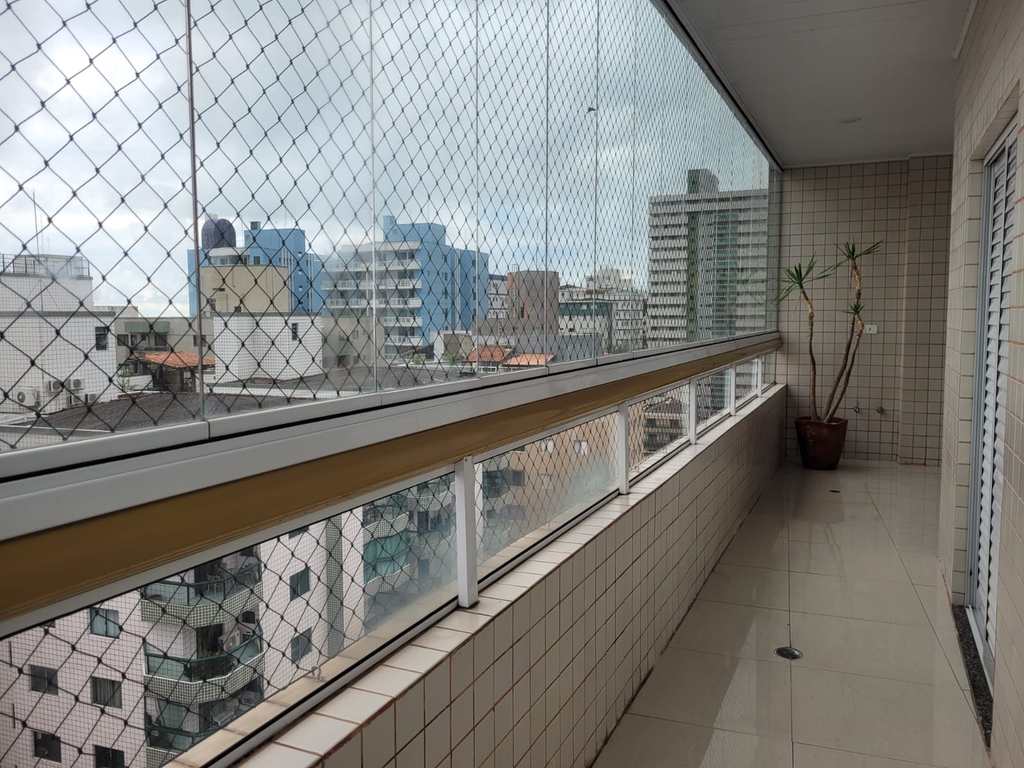Apartamento em Praia Grande, no bairro Tupi