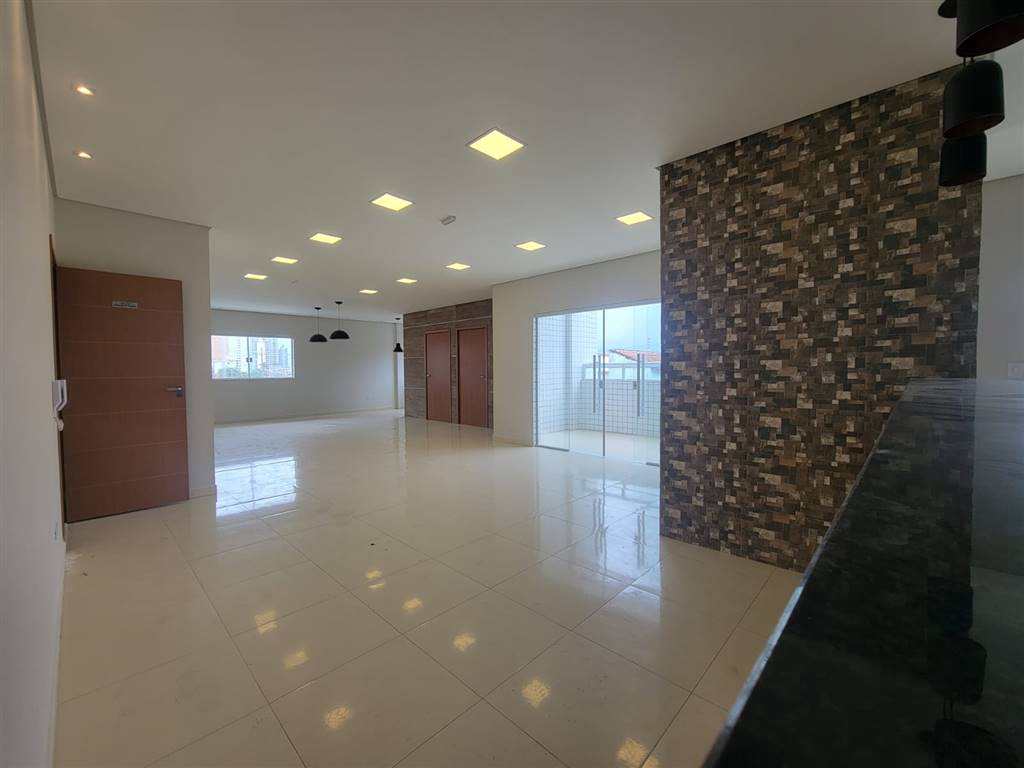 Apartamento em Praia Grande, no bairro Maracanã