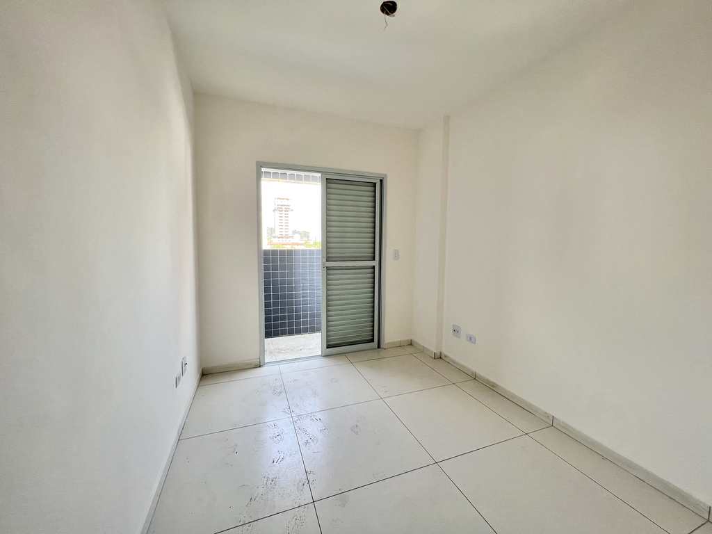 Apartamento em Praia Grande, no bairro Canto do Forte