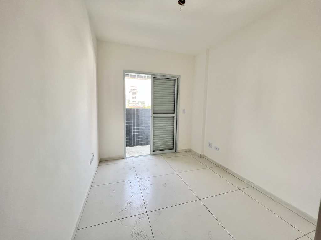 Apartamento em Praia Grande, no bairro Canto do Forte