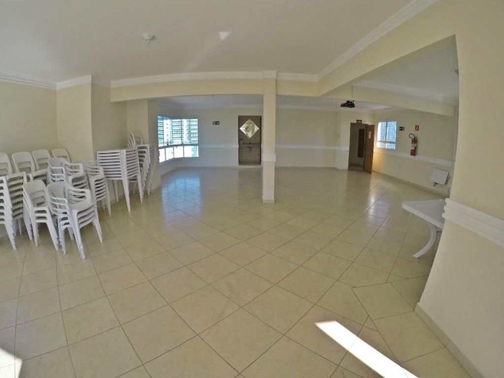 Apartamento em Praia Grande, no bairro Guilhermina