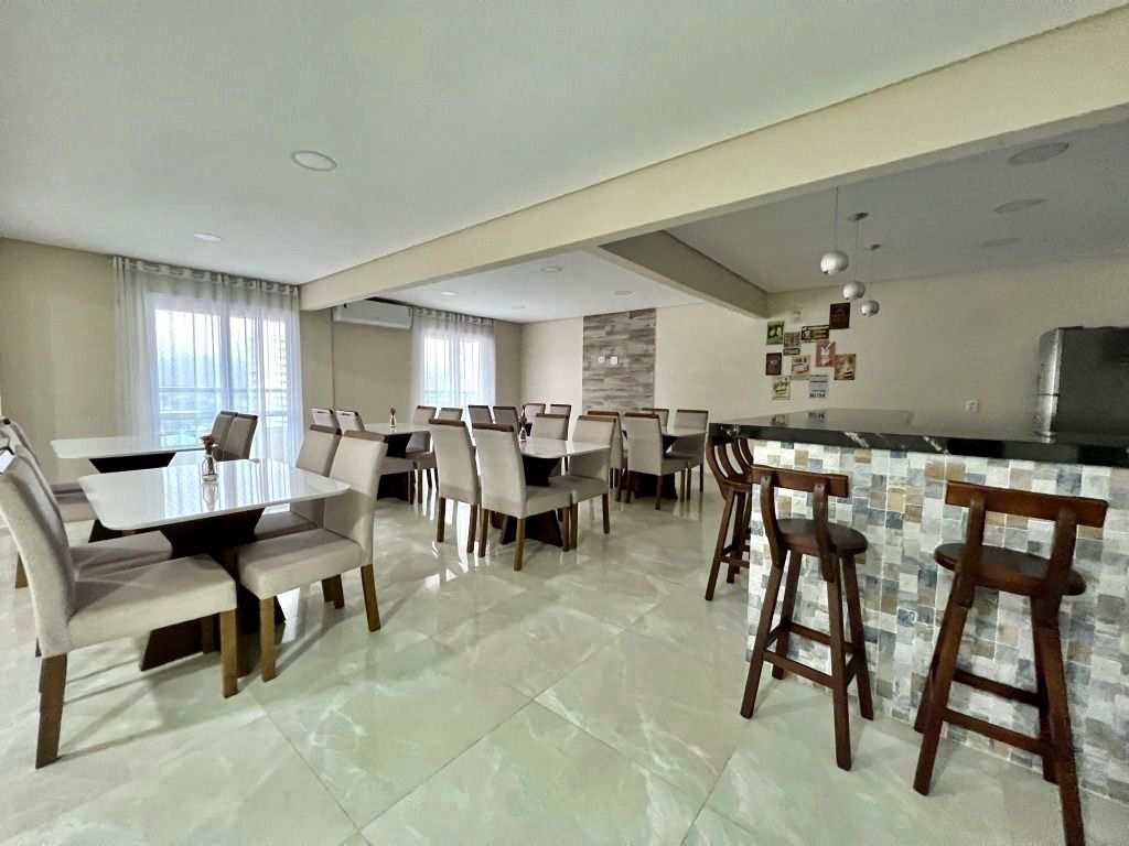 Apartamento em Praia Grande, no bairro Ocian