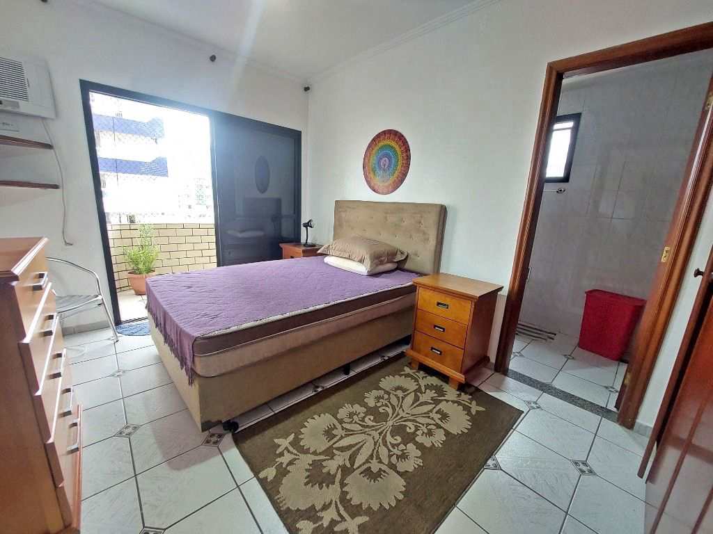 Apartamento em Praia Grande, no bairro Canto do Forte
