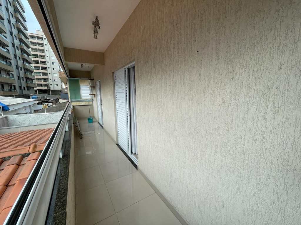 Sobrado em Praia Grande, no bairro Tupi
