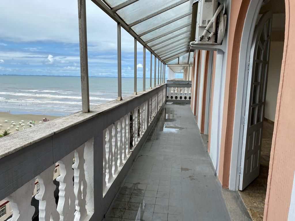 Apartamento em Praia Grande, no bairro Tupi