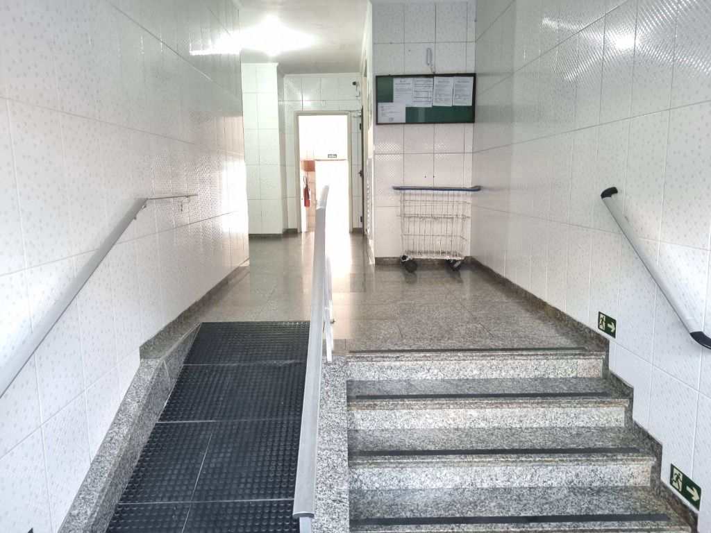 Apartamento em Praia Grande, no bairro Tupi