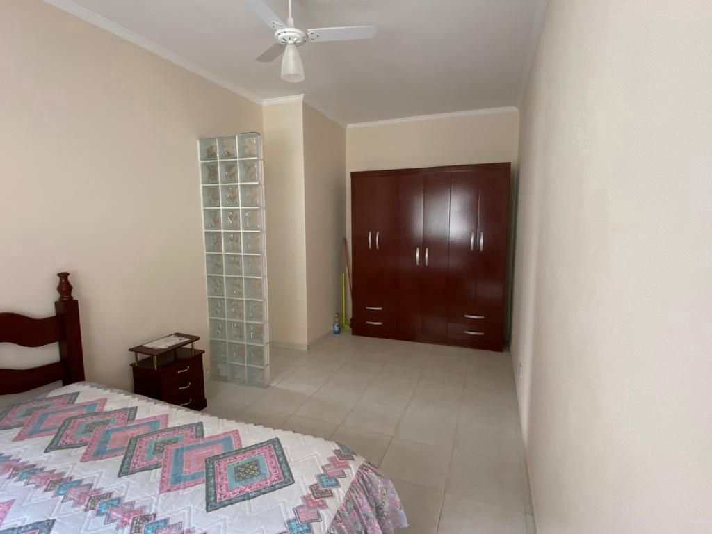 Apartamento em Praia Grande, no bairro Tupi