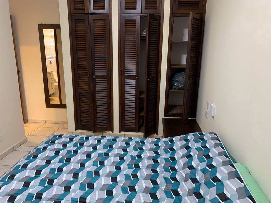 Casa em Praia Grande, no bairro Flórida