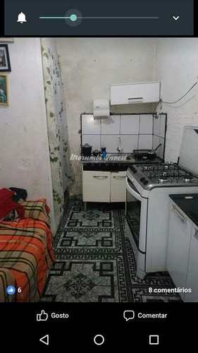 Casa, código 7037798 em São Paulo, bairro Jardim Capão Redondo