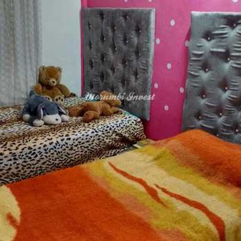 Apartamento em Embu das Artes, bairro Parque Pirajussara