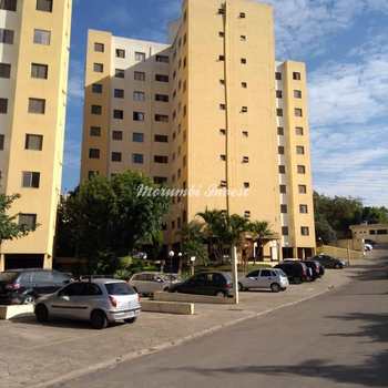 Apartamento em Embu das Artes, bairro Jardim Vitória