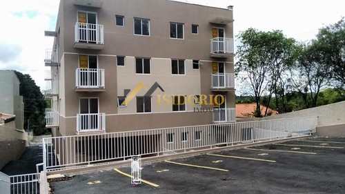 Apartamento, código 7814 em Colombo, bairro Osasco