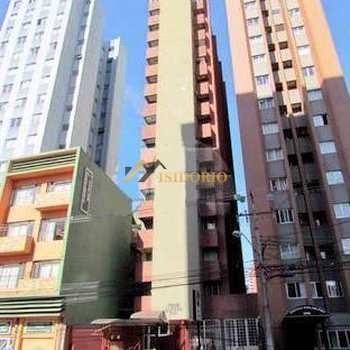 Kitnet em Curitiba, bairro Centro