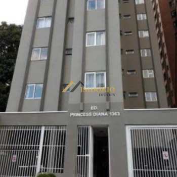 Kitnet em Curitiba, bairro Bigorrilho