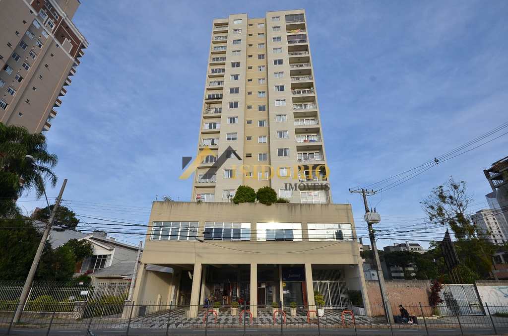 Apartamento em Curitiba, no bairro Cabral