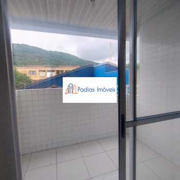 Apartamento em Mongaguá, bairro Centro