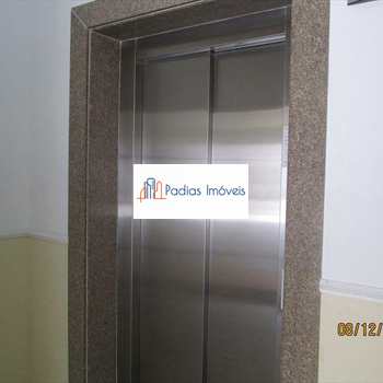 Apartamento em Mongaguá, bairro Centro