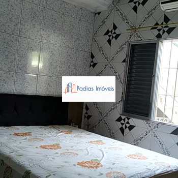 Casa em Mongaguá, bairro Vera Cruz