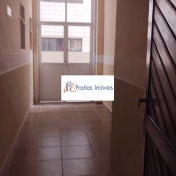 Apartamento em Mongaguá, bairro Centro