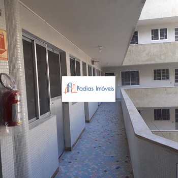 Apartamento em Mongaguá, bairro Centro