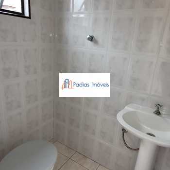 Apartamento em Mongaguá, bairro Centro