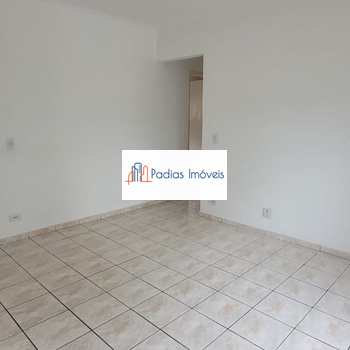 Apartamento em Mongaguá, bairro Centro