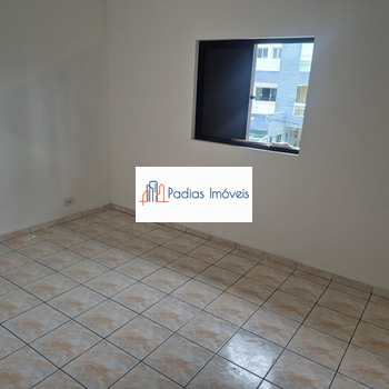 Apartamento em Mongaguá, bairro Centro