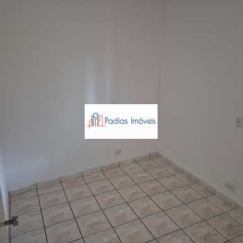 Apartamento em Mongaguá, bairro Centro