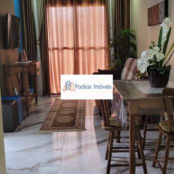 Apartamento em Mongaguá, bairro Centro