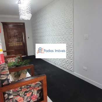 Apartamento em Mongaguá, bairro Centro