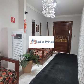 Apartamento em Mongaguá, bairro Centro