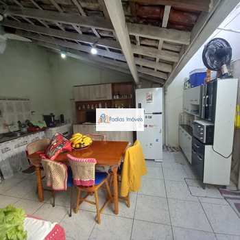 Casa em Mongaguá, bairro Balneario Vera Cruz