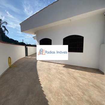 Casa em Mongaguá, bairro Vera Cruz