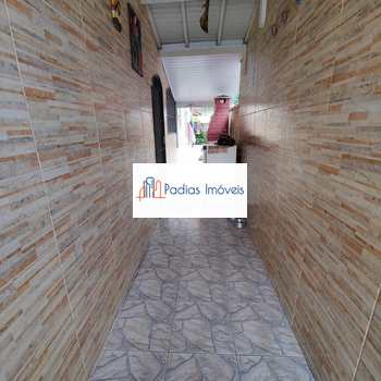Casa em Mongaguá, bairro Itaóca