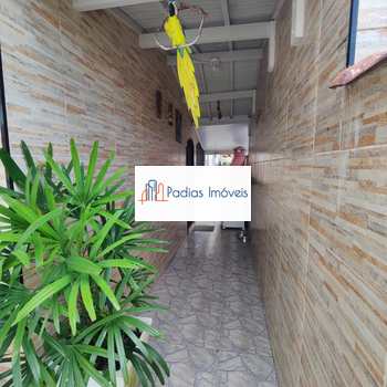 Casa em Mongaguá, bairro Itaóca