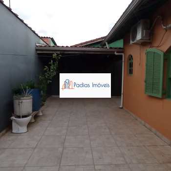 Casa em Mongaguá, bairro Jussara
