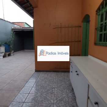 Casa em Mongaguá, bairro Jussara