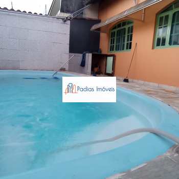 Casa em Mongaguá, bairro Jussara