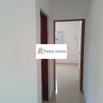 Casa em Mongaguá, bairro Vera Cruz