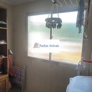 Apartamento em Mongaguá, bairro Centro