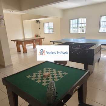 Apartamento em Mongaguá, bairro Centro