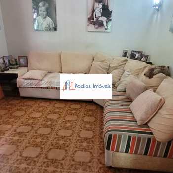 Sobrado em Mongaguá, bairro Centro
